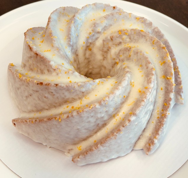 Glad Alice Mama Bundt Cake